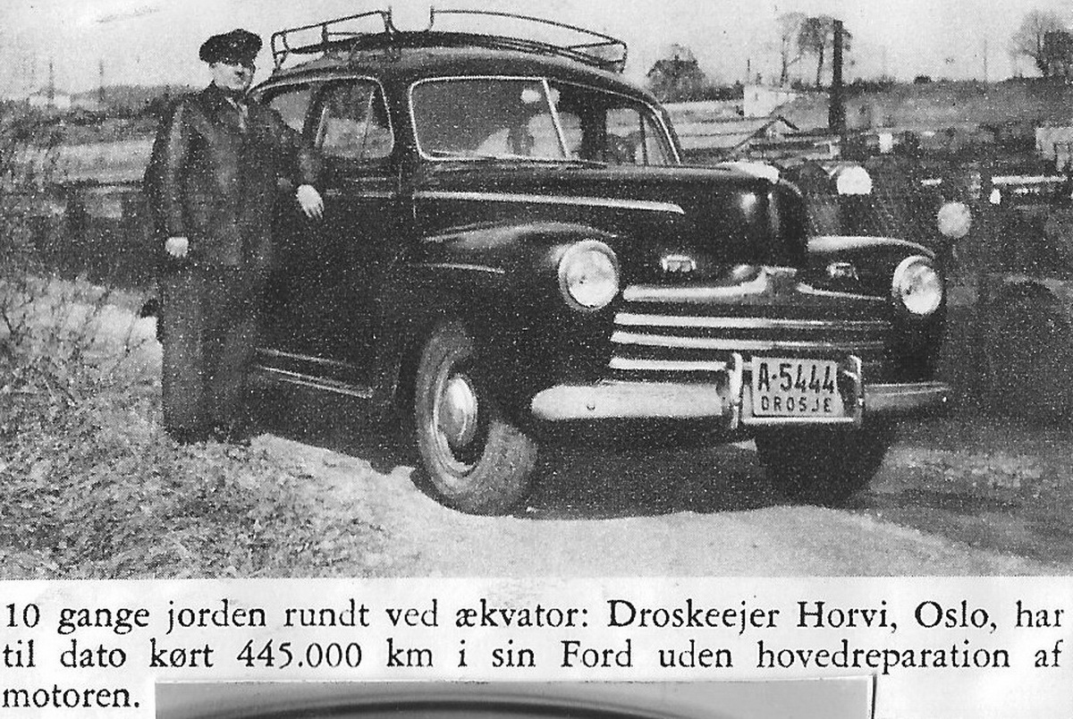 (N-psv-txi_13-68c)-Oslo_A-5444_DROSJE_1946_FordV8Super_dl_Sedan-vbN20aKS