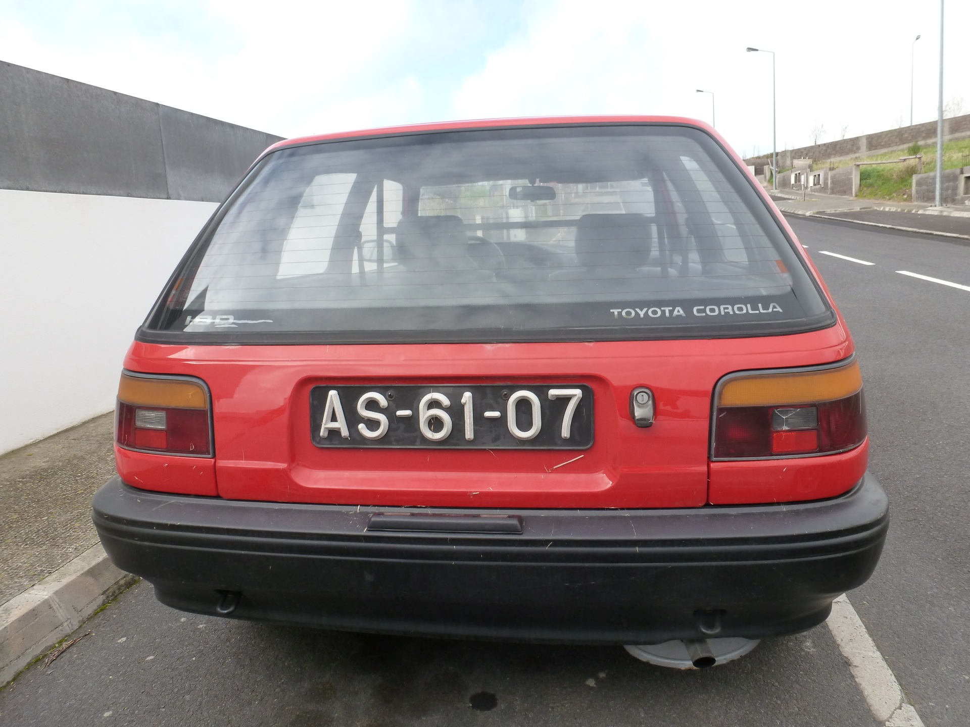 (P-Azores_54-92)-St_Miguel_AS-61-07_r_Toy-Corolla-2015VB