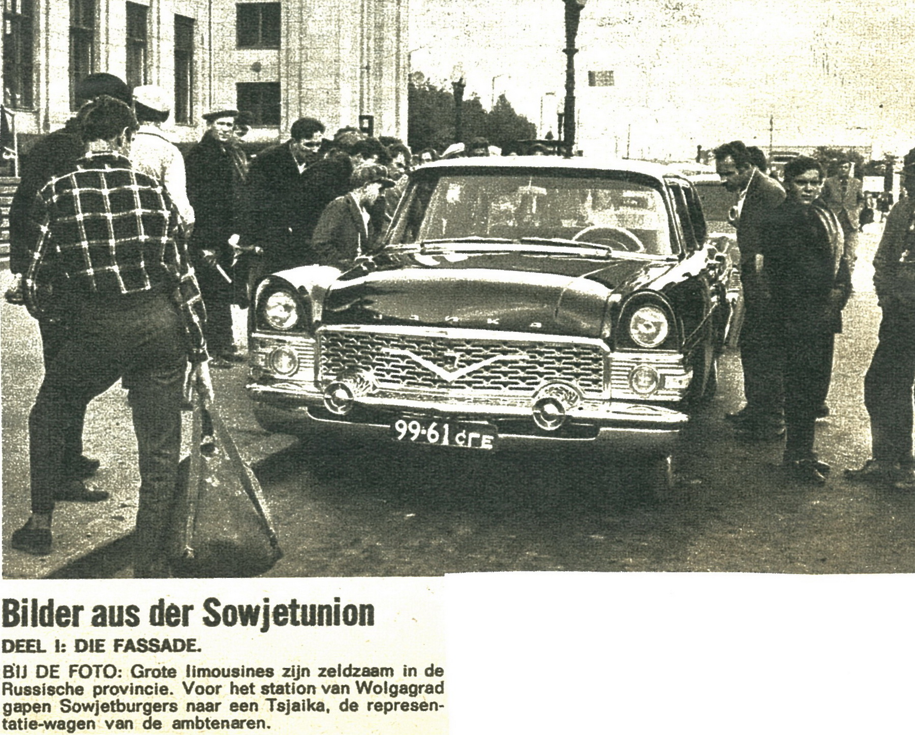 (Rus-SU_59-81)-Volgograd,province_SGYe_99-61_f_(w-b)_Chaika_limo-vb05KS