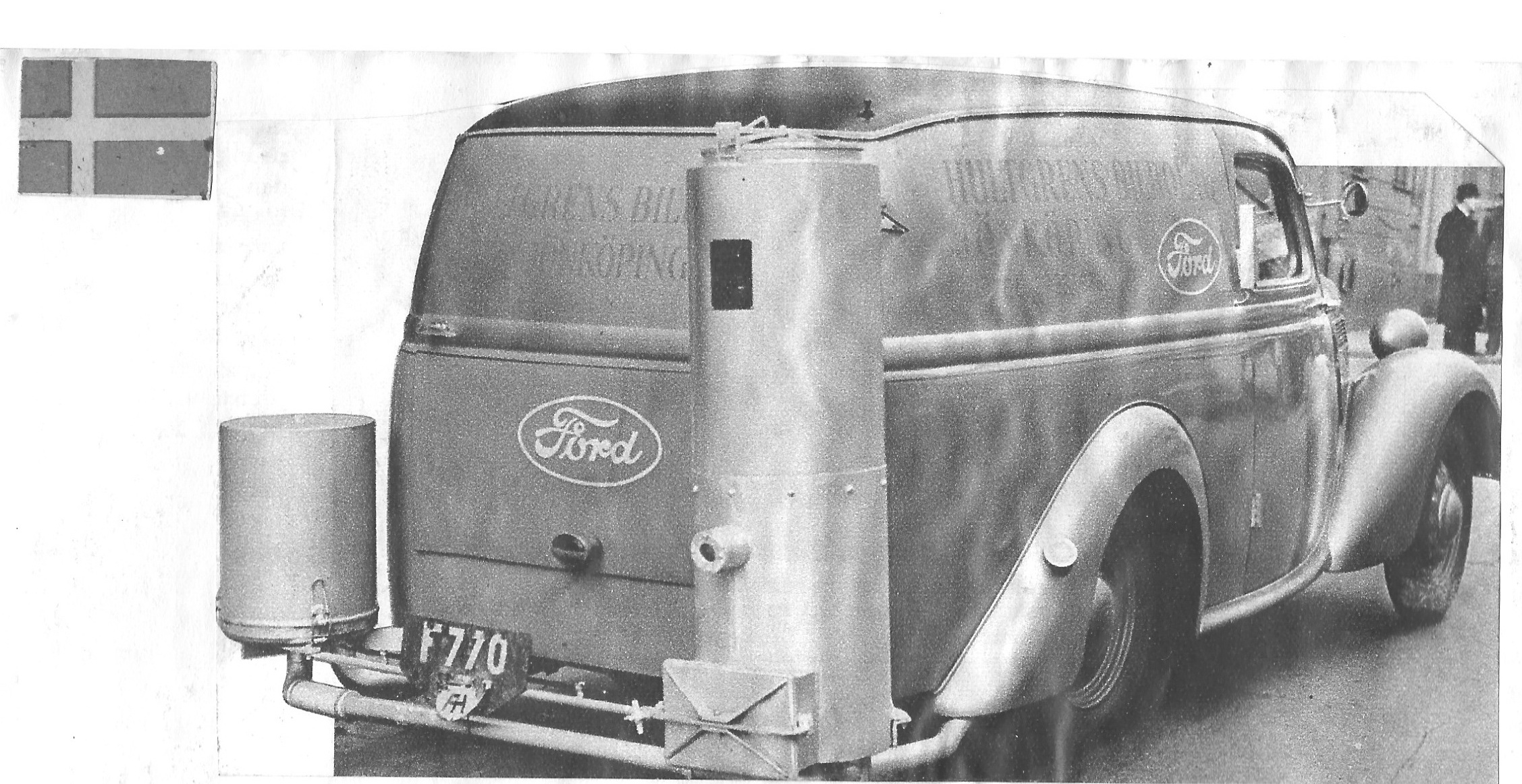 (S-dlr_37-90)-Jönköping_F_770_(w-r)_Ford_gas_van-vbS922aKS