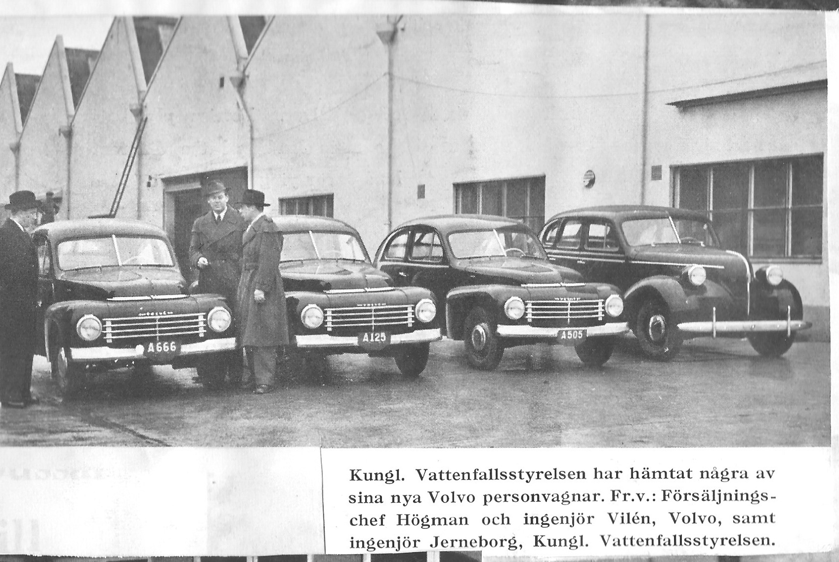 (S-dlr_37-90)-Stockholm_city_A_666_+_more_Volvos-vbStonumberKS