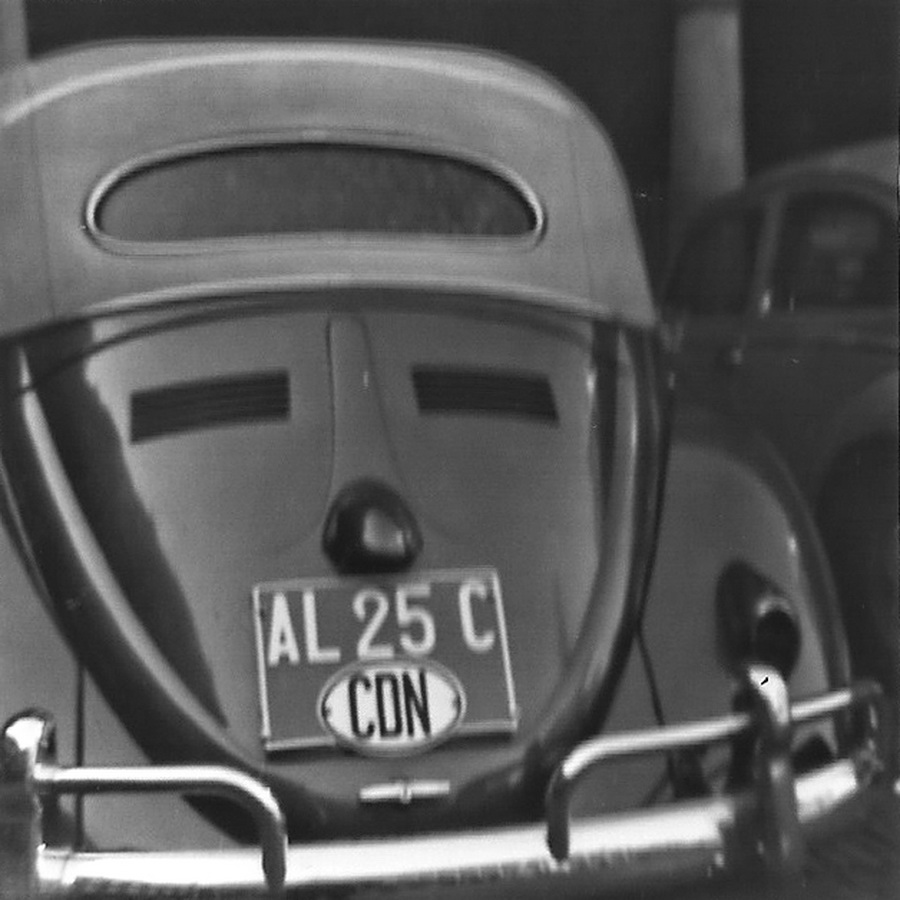 (D)(CDN_armyD_57-61)_AL_25_C_(CDN_oval)_Beetle_cab-vbKS