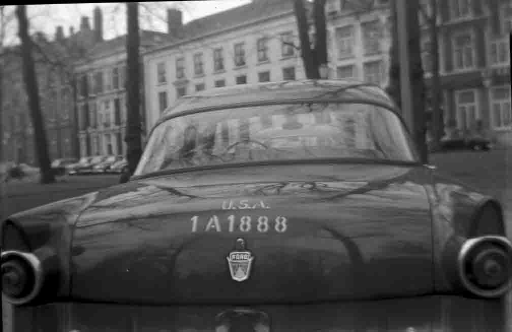 (D)(USarmyD)(off)_USA_1A_1888_painted_on_Fordcar-jfKS