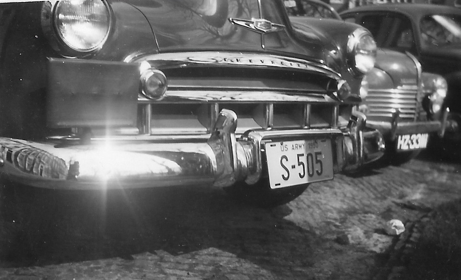 (D)(USarmyD_46-)(Sedan_50)_US_ARMY_1950_S-505_(b-y)_Chev-vbKS