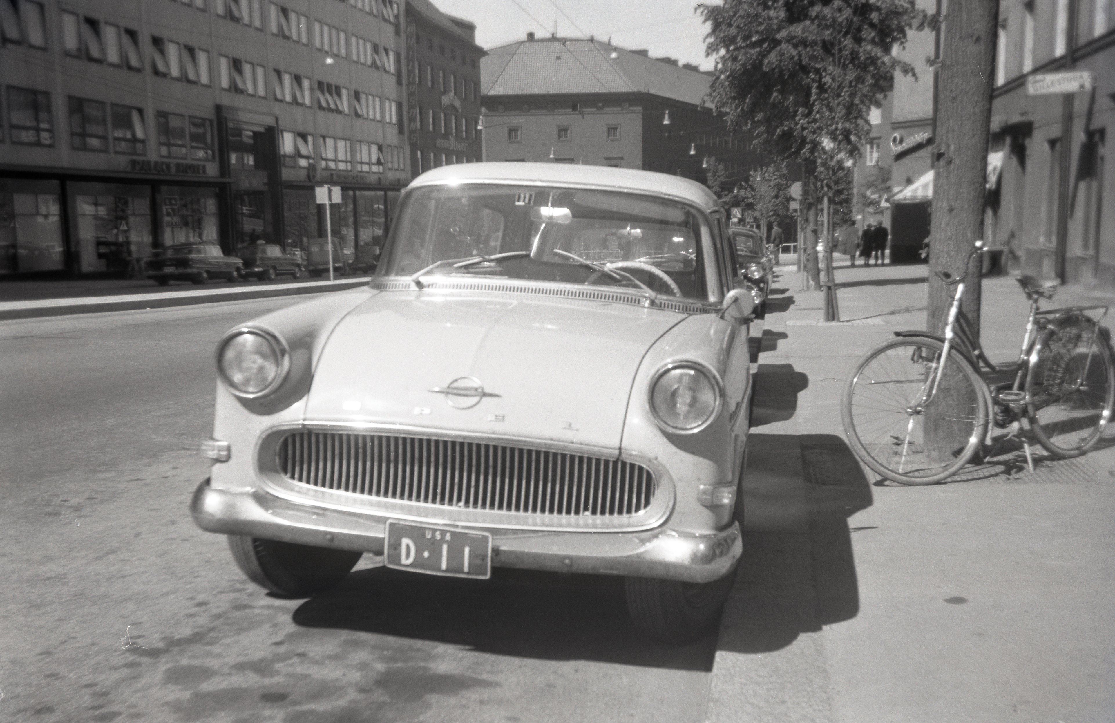 (D)(USfD_62-66)-Darmstadt_D_11_f_(w-m)_OpelKadett-Stockholm1962BL