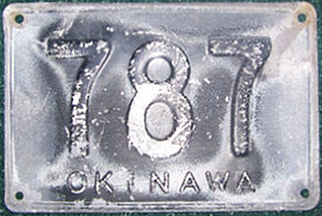 (J-Oki_47-49)_787_OKINAWA_(b-w)_JF004