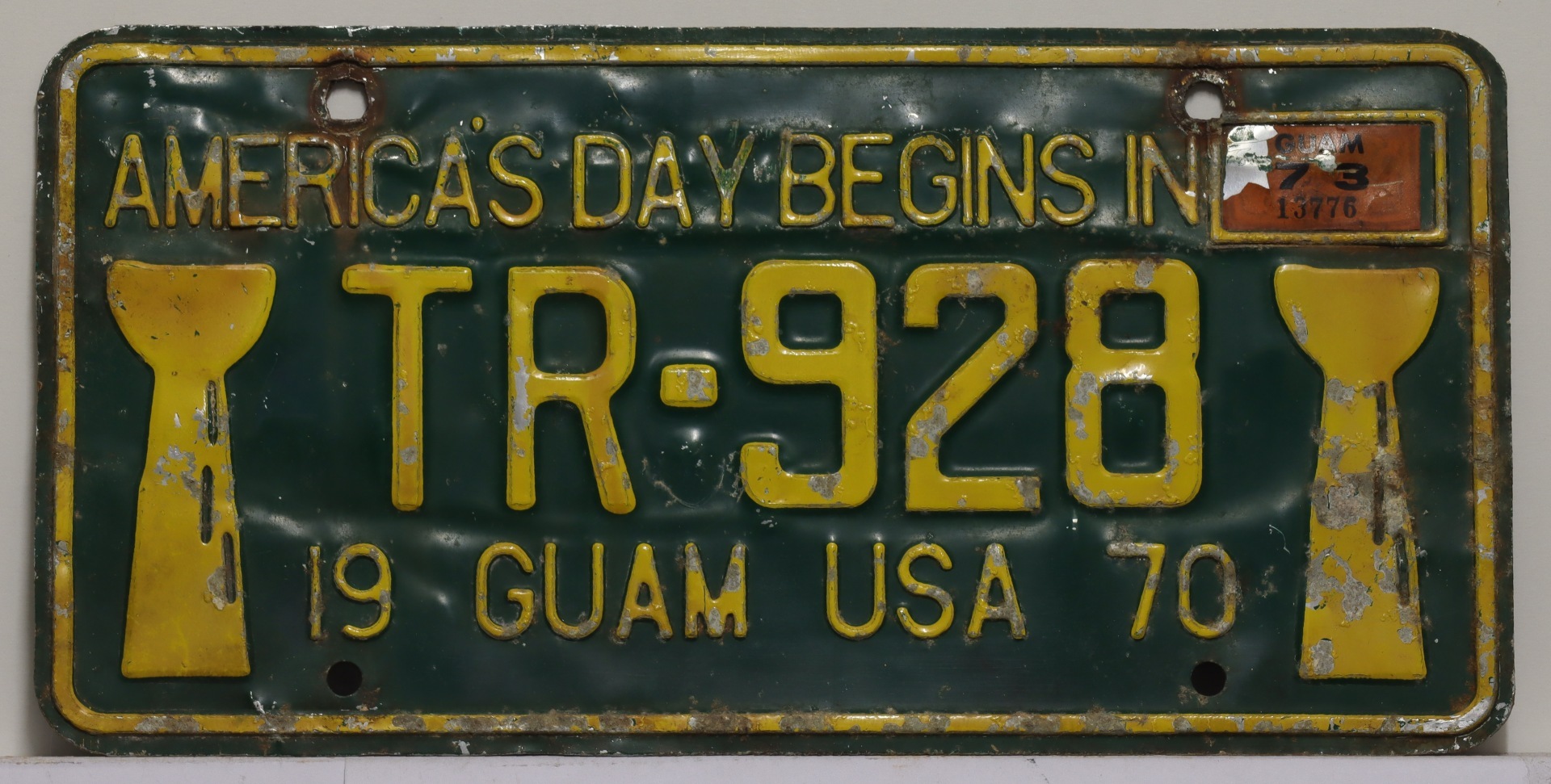 GU_1973_JS57.jpg