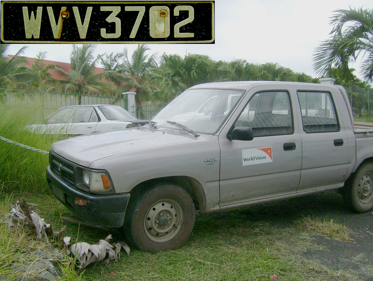 (VU_34-81)_3702_WVV_comp_Datsun_ute-2008VB