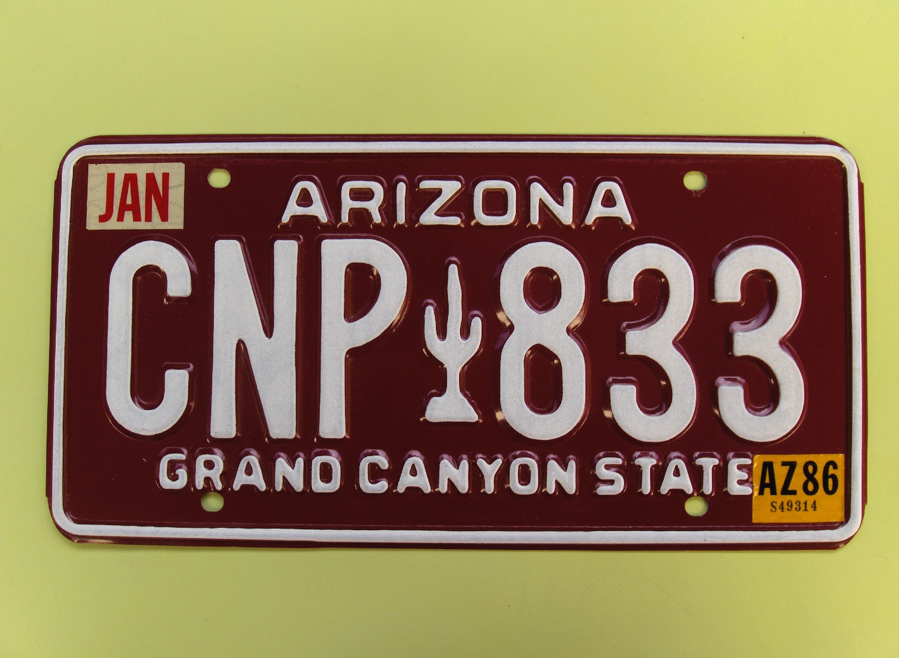 AZ_1983-__TYPE4-LARGE-NAME_SLOGAN-&-RECESSED-BORDER