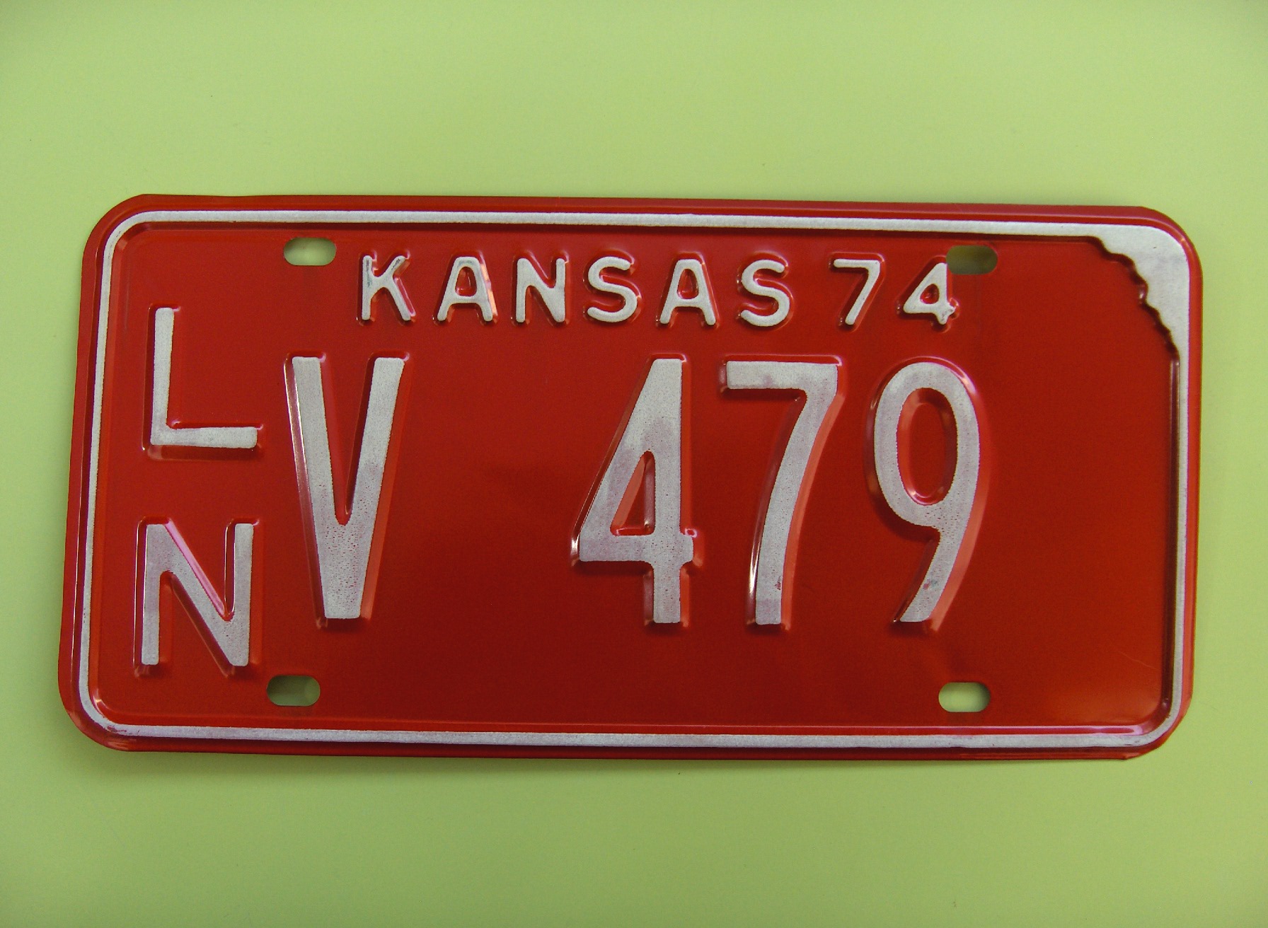 KS_1973-1974_TYPE2_UP_CENTERED_EMB_NAME_DATE_FB