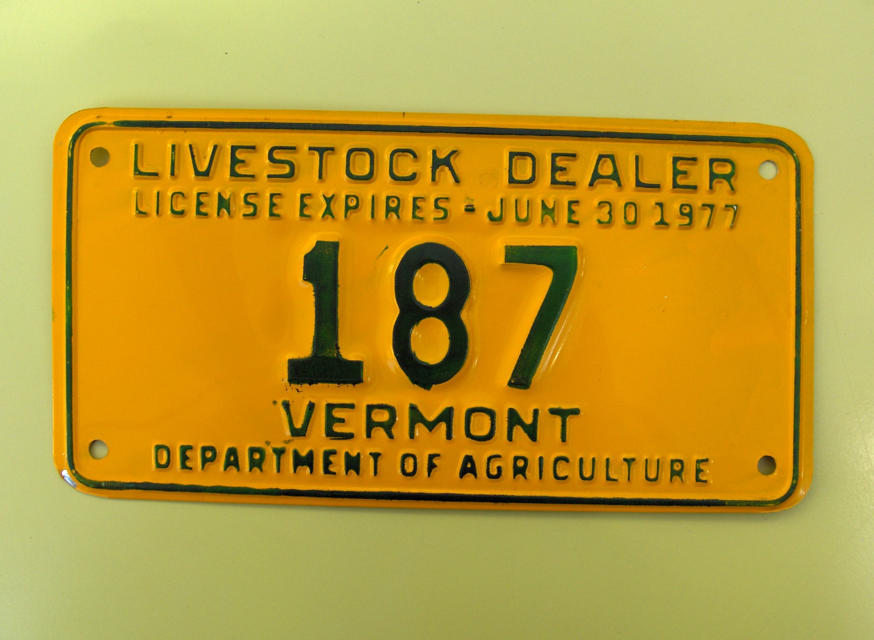 VT_PROF_1976-1977_SINGLE_ADD_PERMIT_PL_FOR_LIVESTOCK_TRANSPORTATION_FB